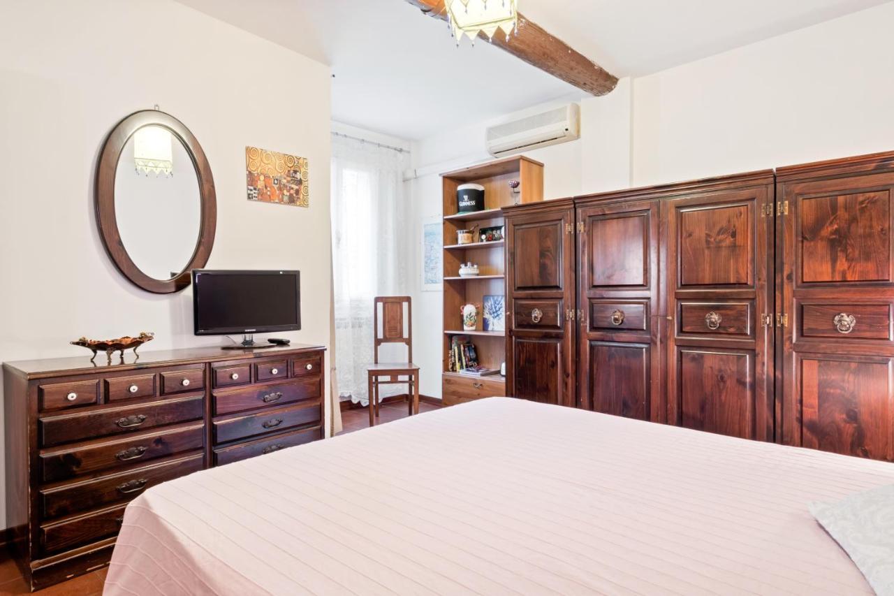 Pratello Centrale E Funzionale Apartment Bologna Luaran gambar